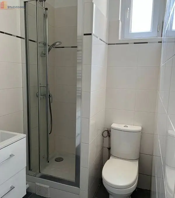 Studio 26m² Aubervilliers - Meublé, 2e étage - Photo 2