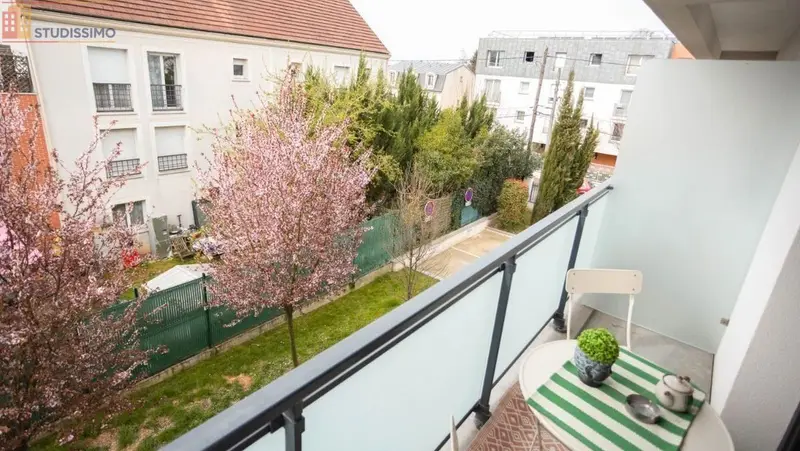 Studio meublé 20m² Livry-Gargan - Lumineux, résidence calme - Photo 3