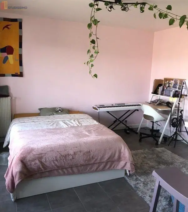Studio meublé 29m² Montreuil - Balcon, dressing - Photo 4