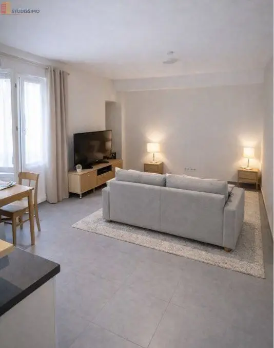 Studio 27m² Saint-Ouen-sur-Seine - Rez-de-chaussée, proche métros 13/14 - Photo 2