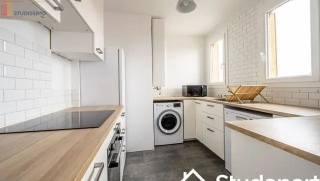 Studio 64m² Alfortville 94140 - Meublé, étage élevé - Photo 1