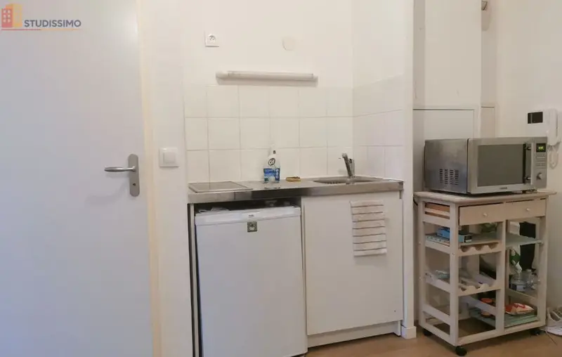 Studio meublé 21m² Ivry-sur-Seine - Meublé, 21m² - Photo 2