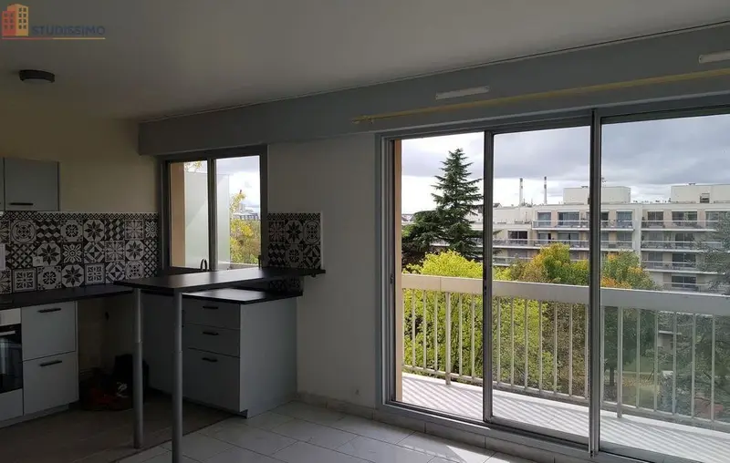 Studio meublé 32m² Maisons-Alfort - Lumineux, 5e étage - Photo 4