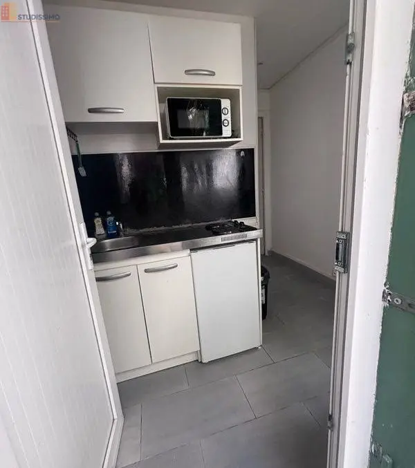 Studio meublé 21m² Le Kremlin-Bicêtre - Calme, sur cour - Photo 2
