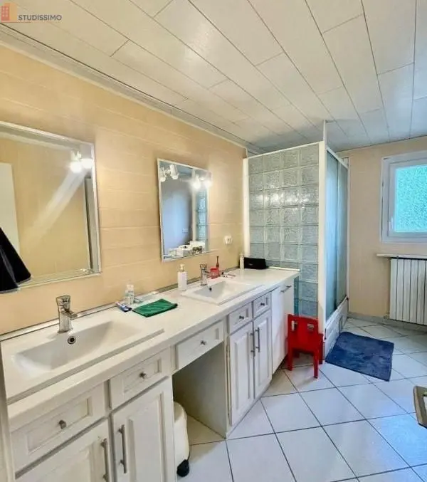 Studio 12m² Villeneuve-le-Roi - Meublé, chambre indépendante - Photo 1