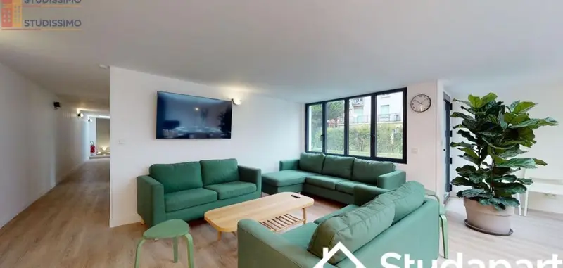 Studio meublé 9m² Ivry-sur-Seine - Coin nuit, lumineux - Photo 4