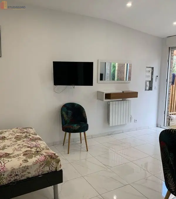 Studio 23m² Créteil - Meublé, proche métro Église de Créteil - Photo 2