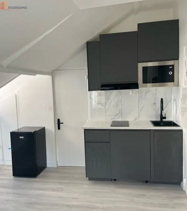 Studio 12m² Saint-Maur-des-Fossés - Meublé, 2e étage - Photo 2