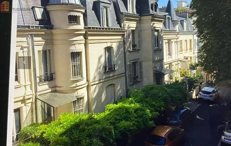 Studio meublé 18m² Vincennes - Calme, en voie privée - Photo 3