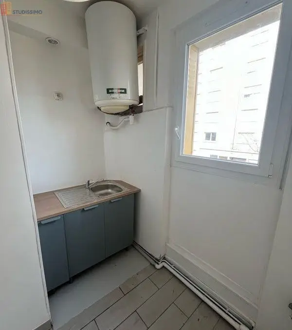 Studio meublé 21m² Ivry-sur-Seine - Proche RER C, meublé - Photo 2
