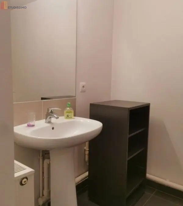 Studio meublé 21m² Ivry-sur-Seine - Meublé, centre-ville - Photo 2