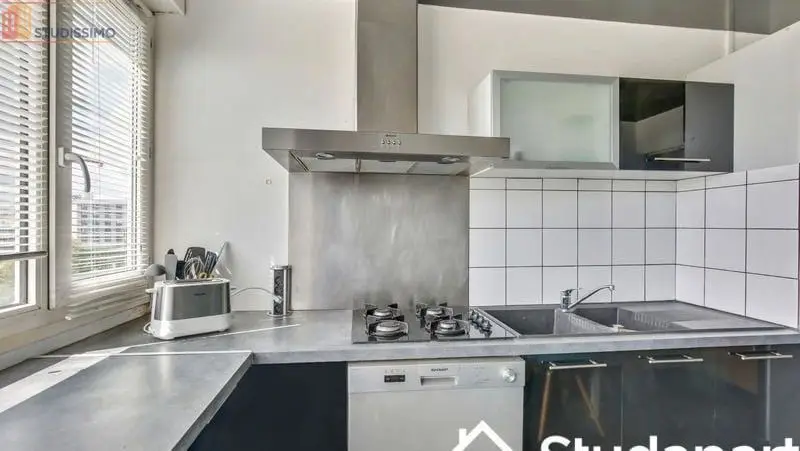Studio meublé 10m² Cergy - 5e étage, lumineux - Photo 3