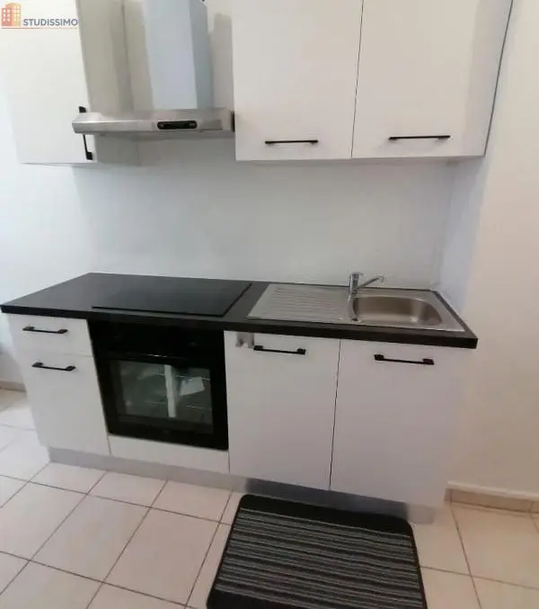 Studio meublé 13m² Pontoise - Meublé, DPE A - Photo 2