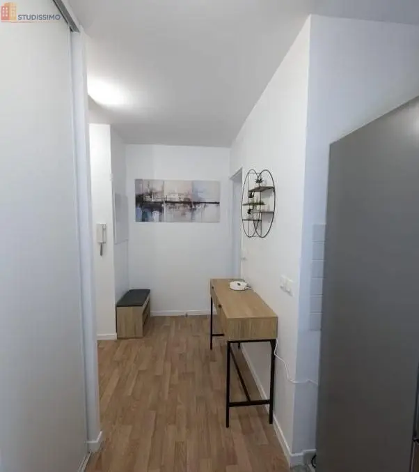 Studio meublé 9m² Cergy - Meublé, DPE D - Photo 1