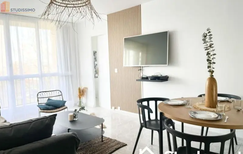 Studio 43m² Montigny-lès-Cormeilles - Meublé, lumineux - Photo 1