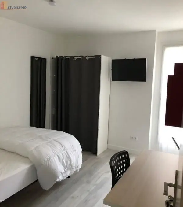 Studio meublé 11m² Cergy - Calme, lumineux - Photo 4