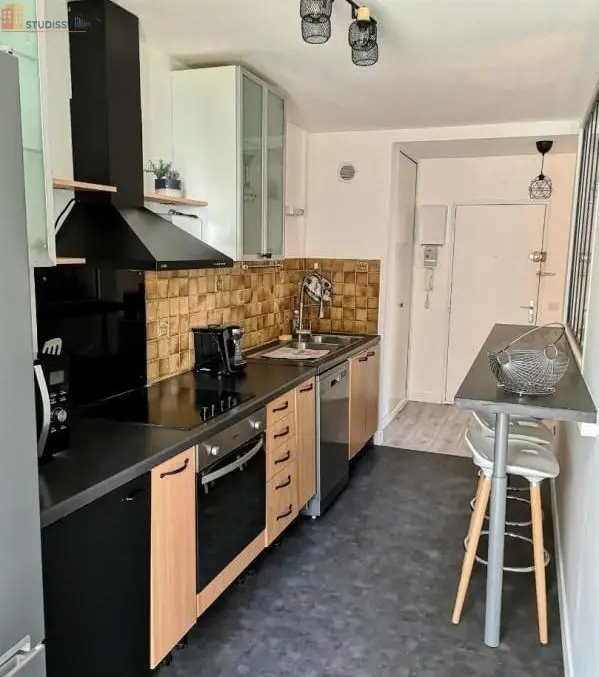 Studio meublé 10m² Cergy - Meublé, DPE C - Photo 3