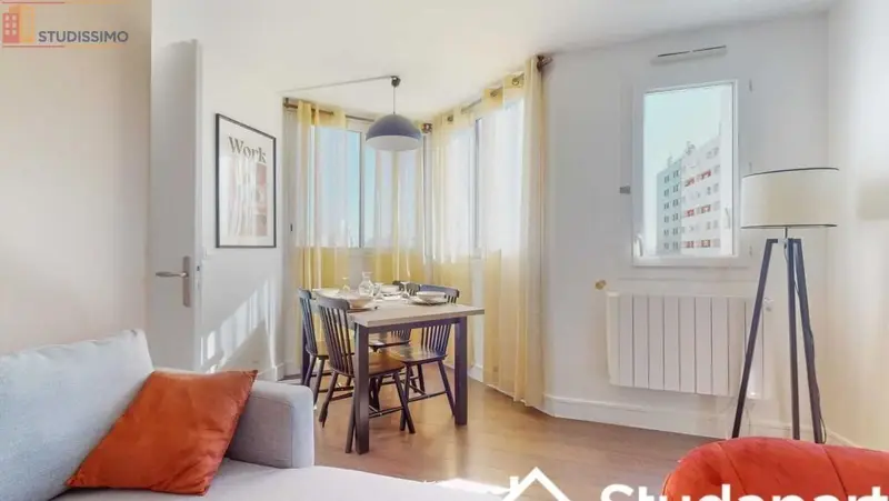 Studio meublé 9m² Bezons - Lumineux, 4e étage - Photo 1