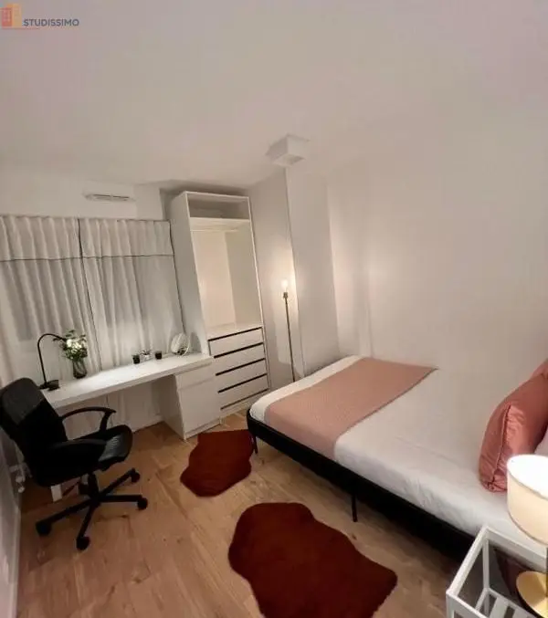 Studio meublé 9m² Cergy - Calme, proche commerces - Photo 2