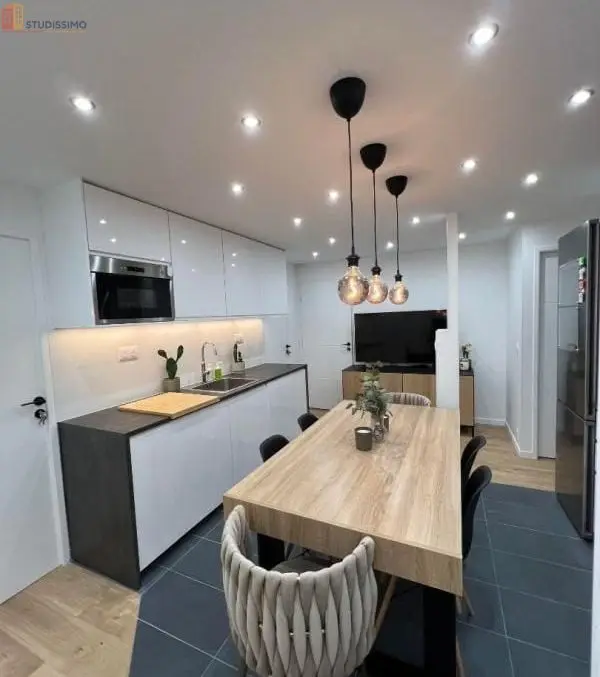 Studio meublé 10m² Cergy - Calme, proche commerces - Photo 8