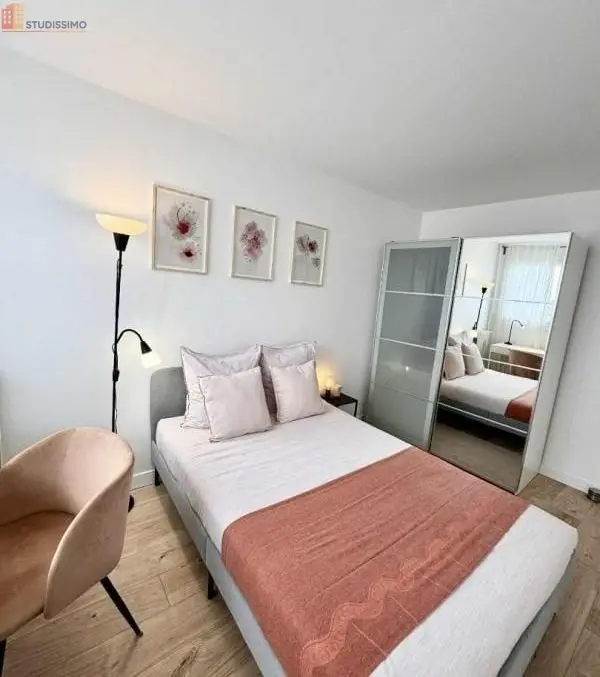 Studio meublé 9m² Cergy - Calme, en étage élevé - Photo 3