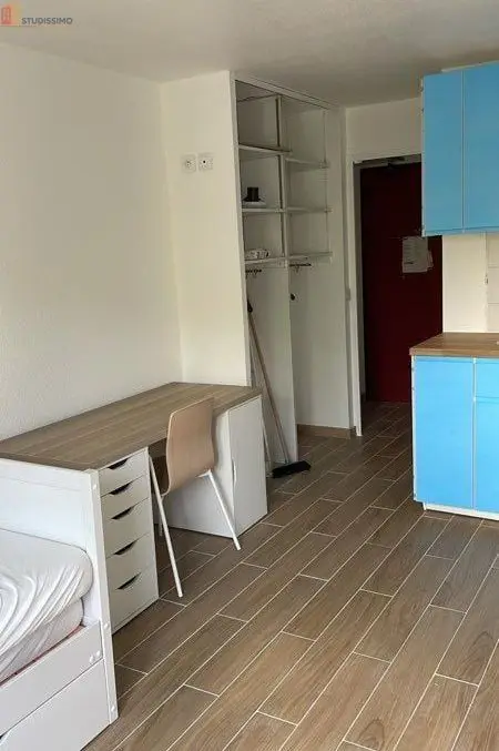 Studio 18m² Cergy 95800 - Meublé, proche RER A - Photo 2