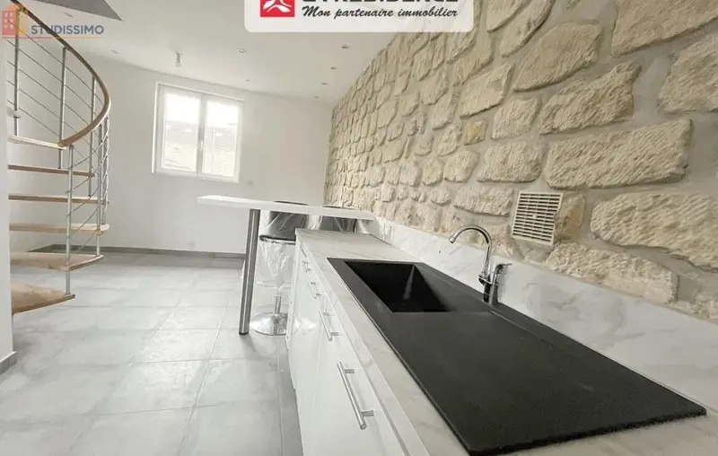 Studio meublé 24m² Saint-Ouen-l'Aumône - Meublé, 1 pièce - Photo 1