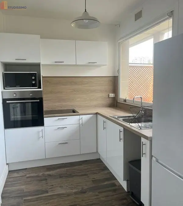 Studio meublé 33m² Eaubonne - Balcon, parking privé - Photo 2