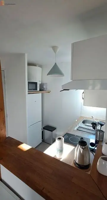Studio meublé 23m² Pontoise - Meublé, 1er étage - Photo 1