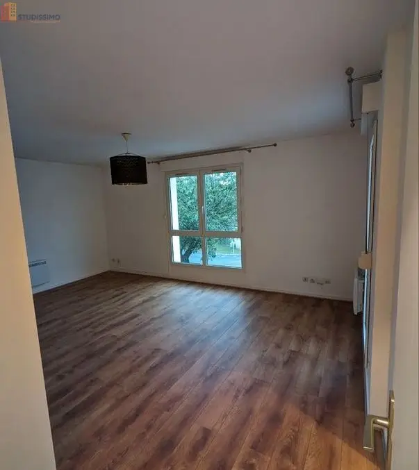 Studio 38m² Osny - Grand, lumineux, terrasse - Photo 5