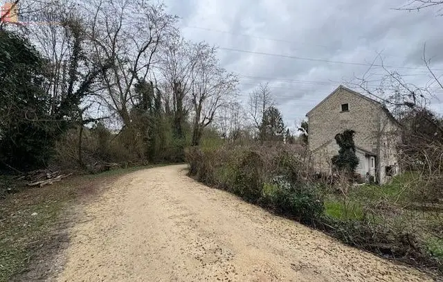 Studio meublé 25m² Pontoise - Calme, parking proche eau - Photo 2
