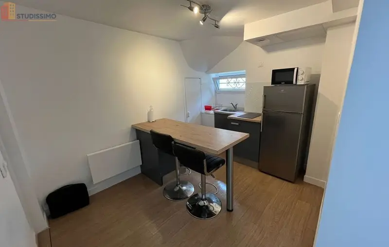 Studio meublé 27m² Pontoise - Calme, proche gare - Photo 3