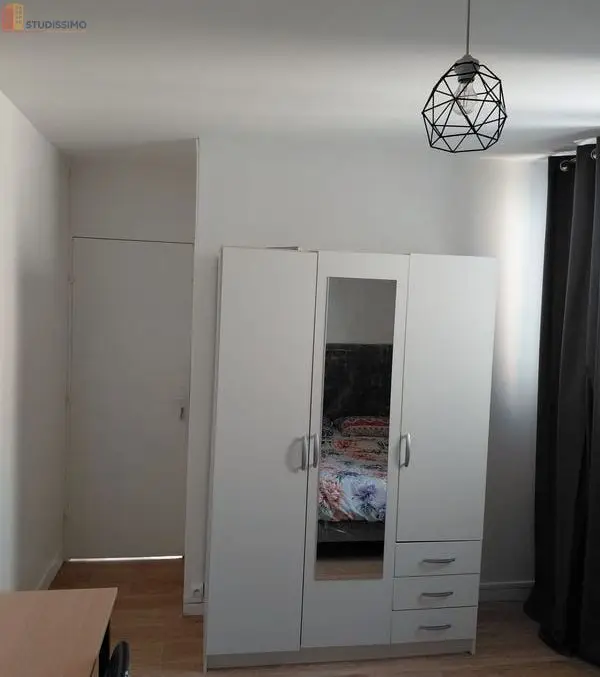 Studio meublé 20m² Pontoise - Meublé, au 3e étage - Photo 1