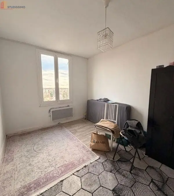 Studio 31m² Villiers-le-Bel - Aucun caractère supplémentaire - Photo 1