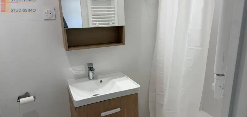 Studio 17m² Franconville - Rénové, proche gare - Photo 3