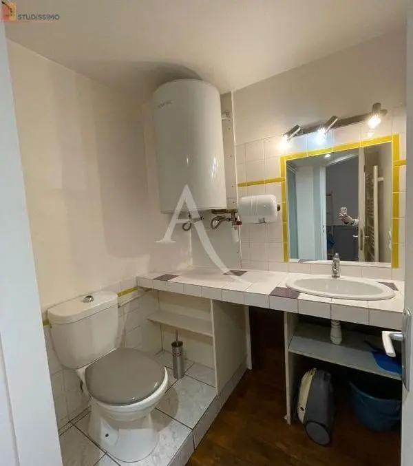 Studio 33m² Fontenay-le-Comte - 1er étage, lumineux - Photo 2