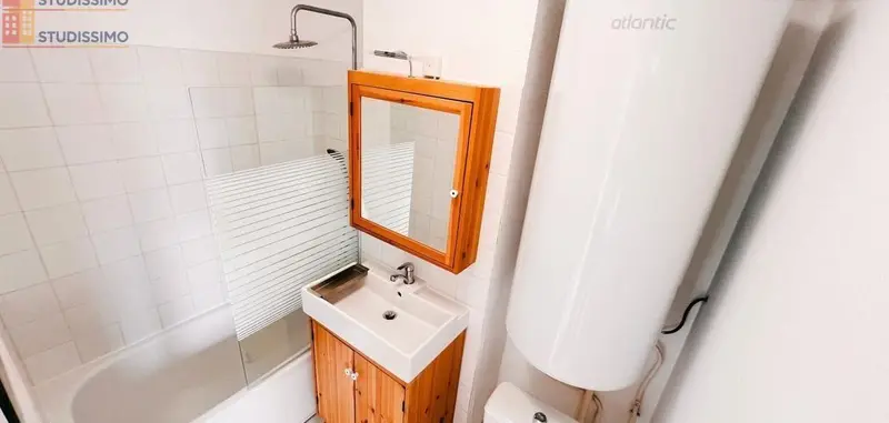 Studio 20m² Les Sables-d'Olonne - 1er étage, DPE D - Photo 3