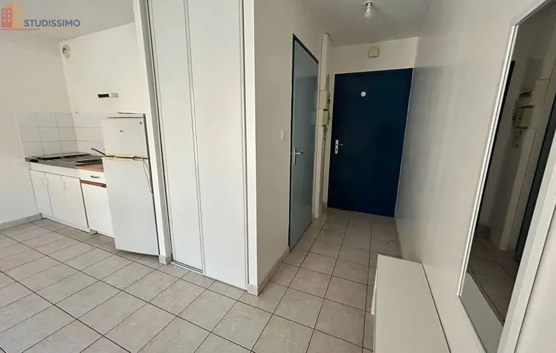 Studio 26m² La Roche-sur-Yon - DPE D, 1 pièce - Photo 5