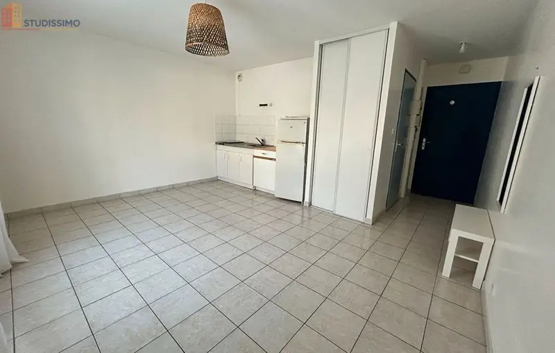 Studio 26m² La Roche-sur-Yon - DPE D, 1 pièce - Photo 3