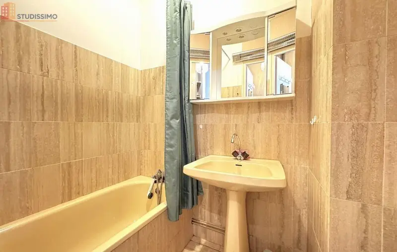 Studio 22m² Les Sables-d'Olonne - Étage 2, DPE D - Photo 2