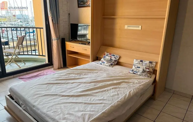 Studio 30m² Les Sables-d'Olonne - Étage 1/2, DPE G - Photo 2