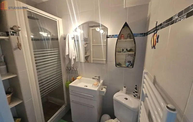 Studio 22m² Saint-Gilles-Croix-de-Vie - Étage 1/2, DPE C - Photo 1