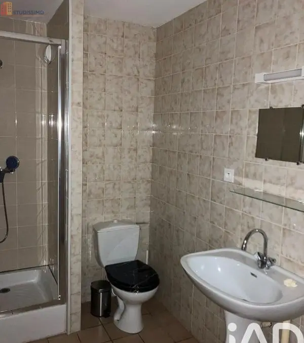 Studio 27m² La Roche-sur-Yon - DPE C - Photo 2