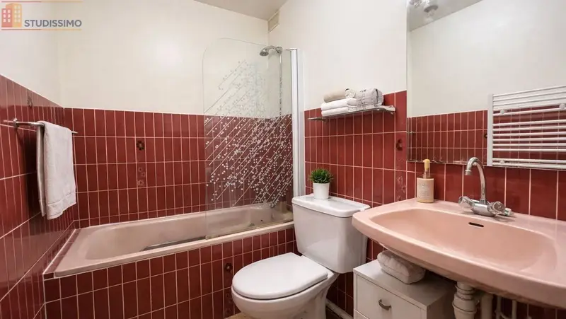 Studio 25m² Les Sables-d'Olonne - Cave, stationnement - Photo 4