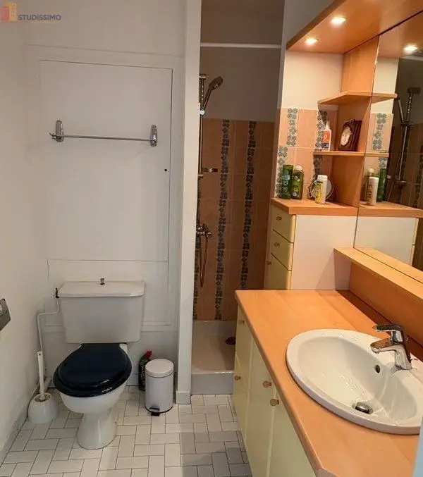 Studio 30m² Les Sables-d'Olonne - 1er étage, DPE D - Photo 1