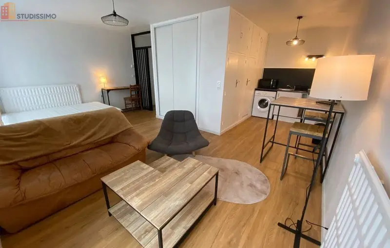 Studio 32m² La Roche-sur-Yon - Étage élevé, lumineux - Photo 2